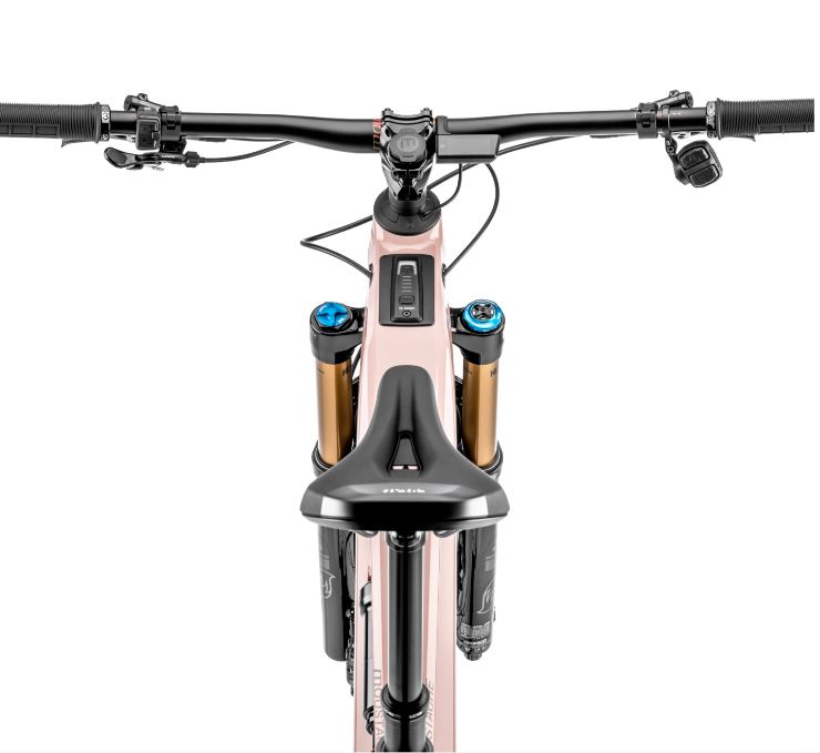 MOUSTACHE Samedi 29 Game 150.8 750 Pink - M M