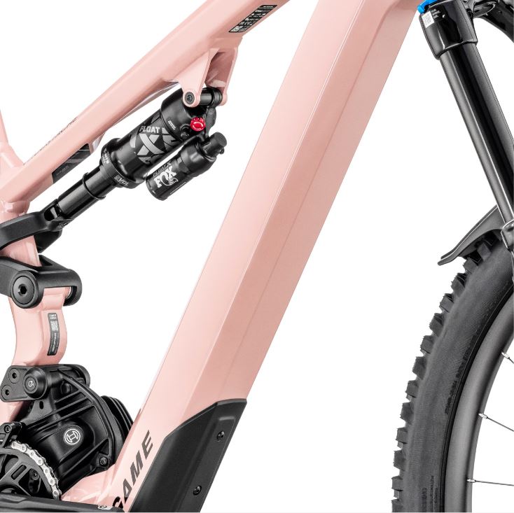 MOUSTACHE Samedi 29 Game 150.8 750 Pink - M M