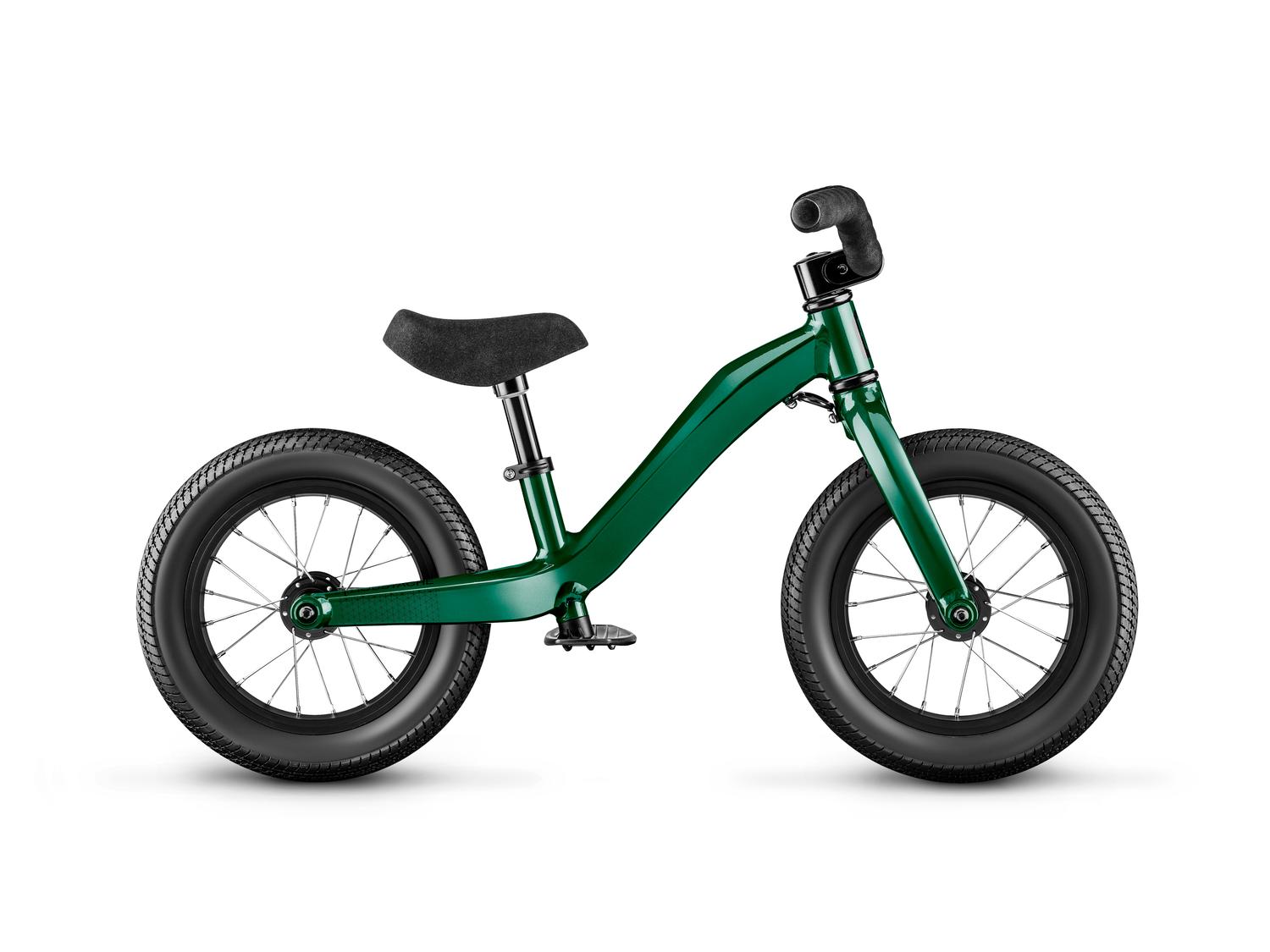 MOUSTACHE Mercredi 12 Green Glossy